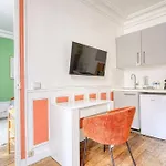 Green Apartment Paris City Center - V
